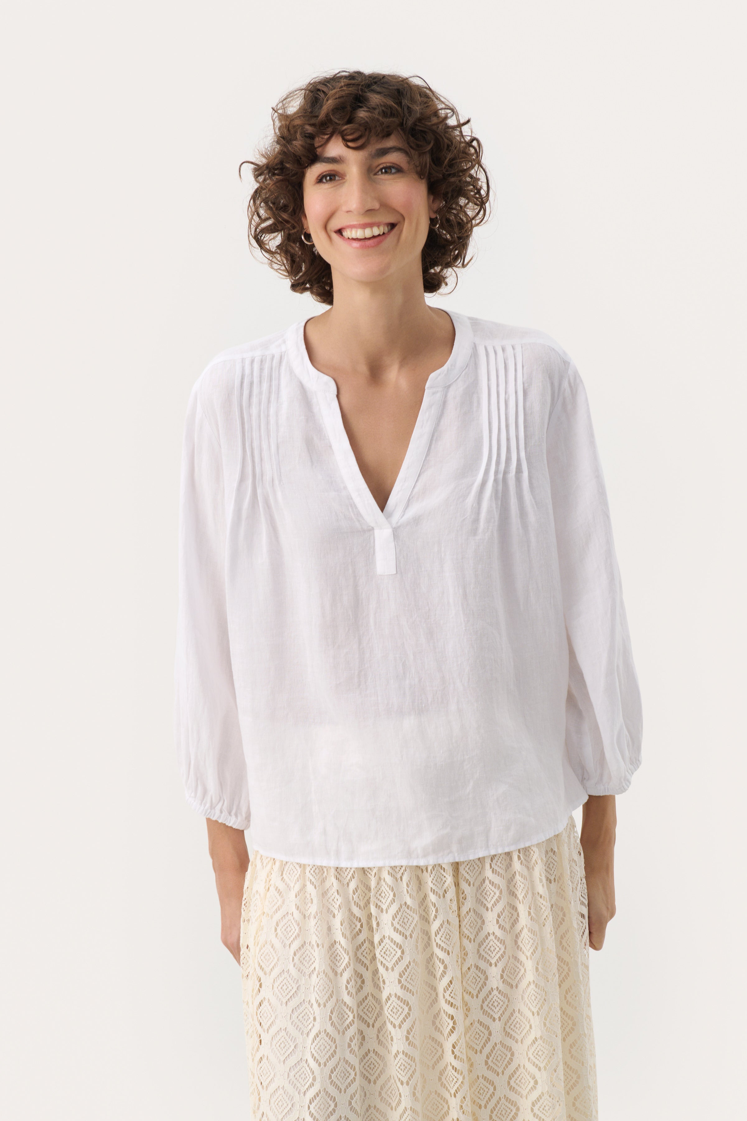 Nyara Linen Blouse