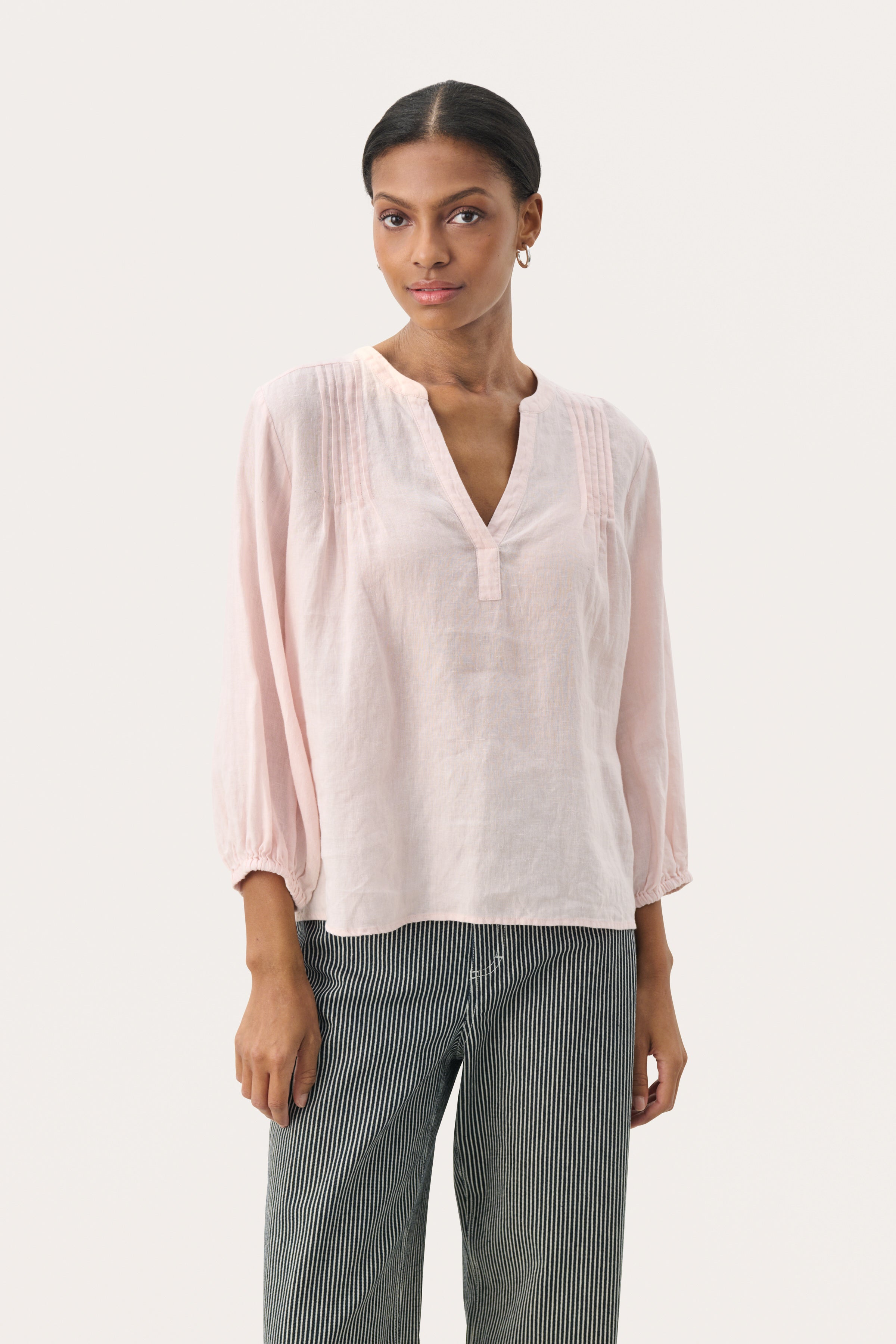 Nyara Linen Blouse