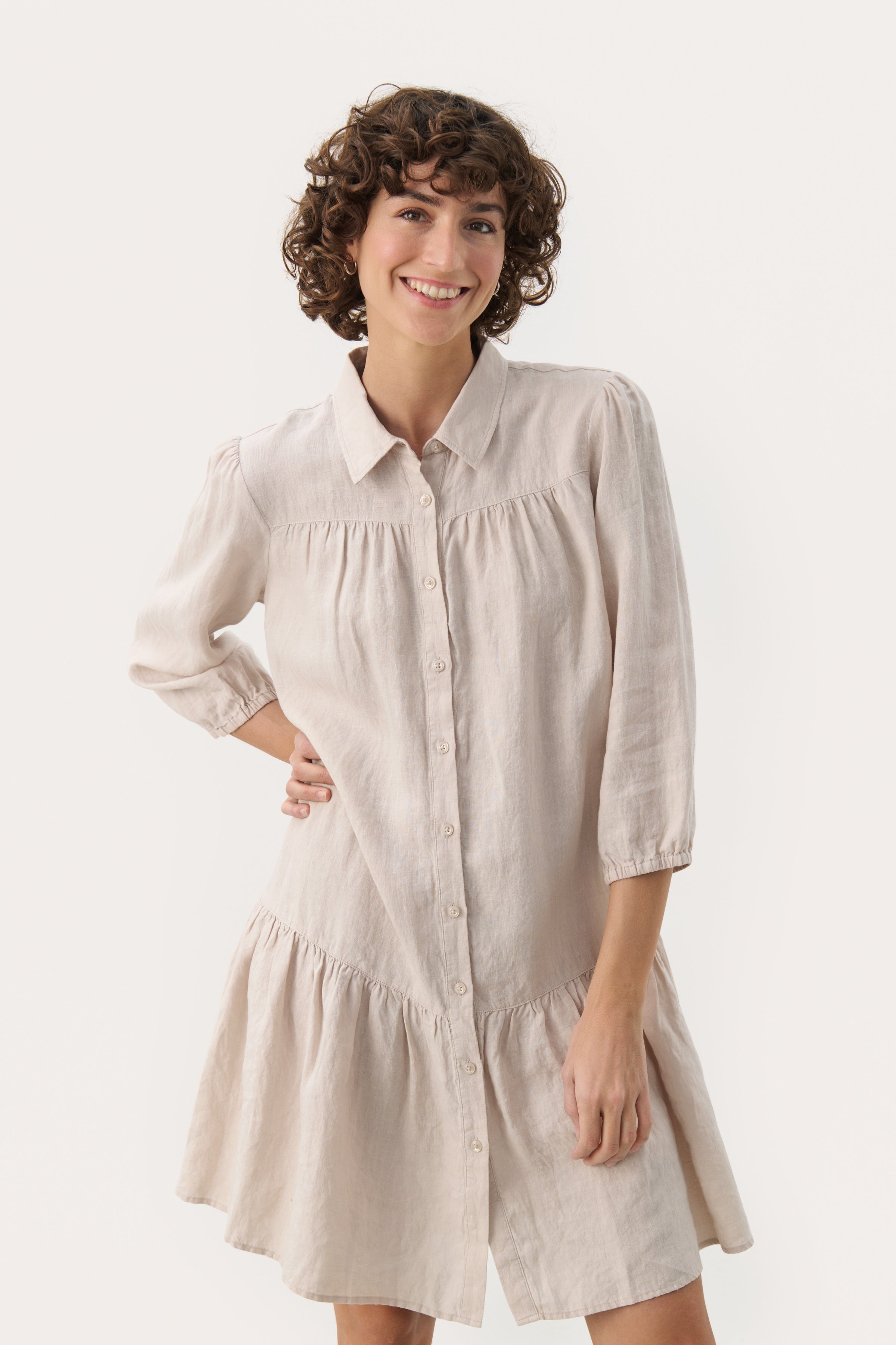 Nynja Linen Dress