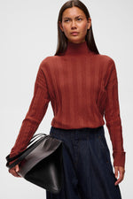 Load image into Gallery viewer, Tess Kellsie Pullover
