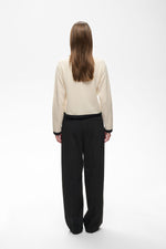 Load image into Gallery viewer, Guna Classic Cardigan
