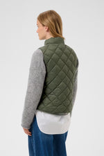 Load image into Gallery viewer, Carlota Vest
