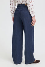 Load image into Gallery viewer, Sunna Hanna Jeans
