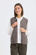 Load image into Gallery viewer, Tenya Vest
