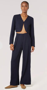 Load image into Gallery viewer, Pleat Detail Tailored Trousers
