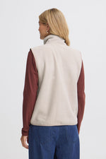 Load image into Gallery viewer, Lea Polar Fleece Vest
