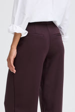 Load image into Gallery viewer, Pusti Barrel Pants
