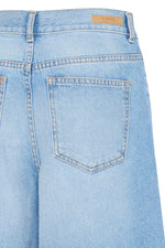Load image into Gallery viewer, Lunana Denim Short
