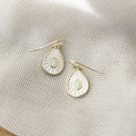 Load image into Gallery viewer, Dew Drop Earrings
