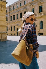 Load image into Gallery viewer, Medium Split Suede Bag
