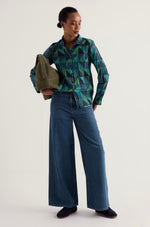 Load image into Gallery viewer, Larissa Crinkle Shirt
