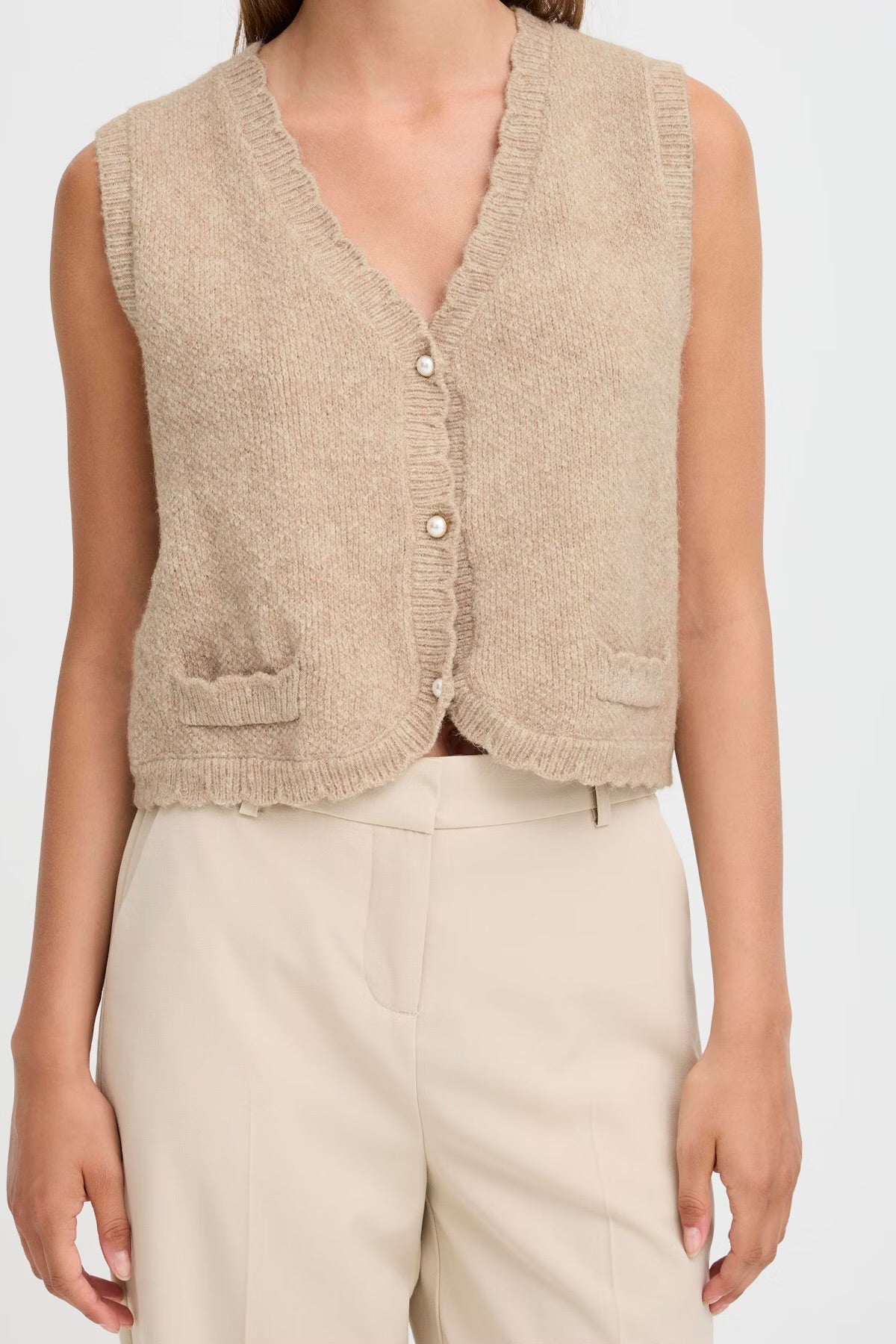 Nadika Vest