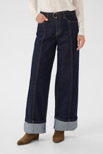 Load image into Gallery viewer, Robina Jeans
