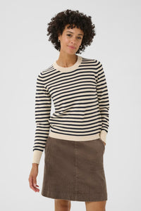 Gertie Pullover