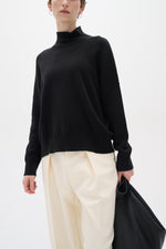 Load image into Gallery viewer, Tenley Turtleneck
