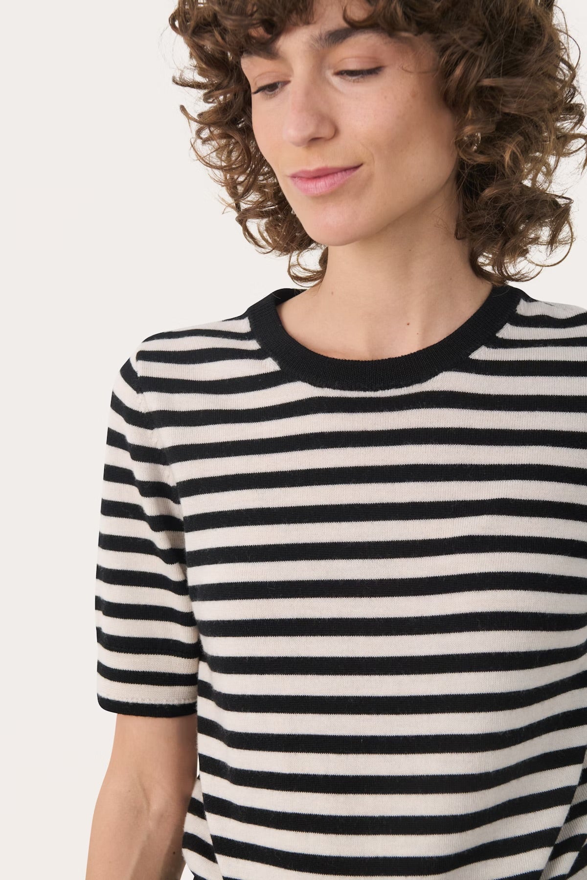 Natanya Pullover