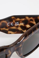 Load image into Gallery viewer, Eliva Tortoise Shell Sunglasses
