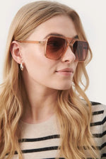 Load image into Gallery viewer, Elenore Sunglasses
