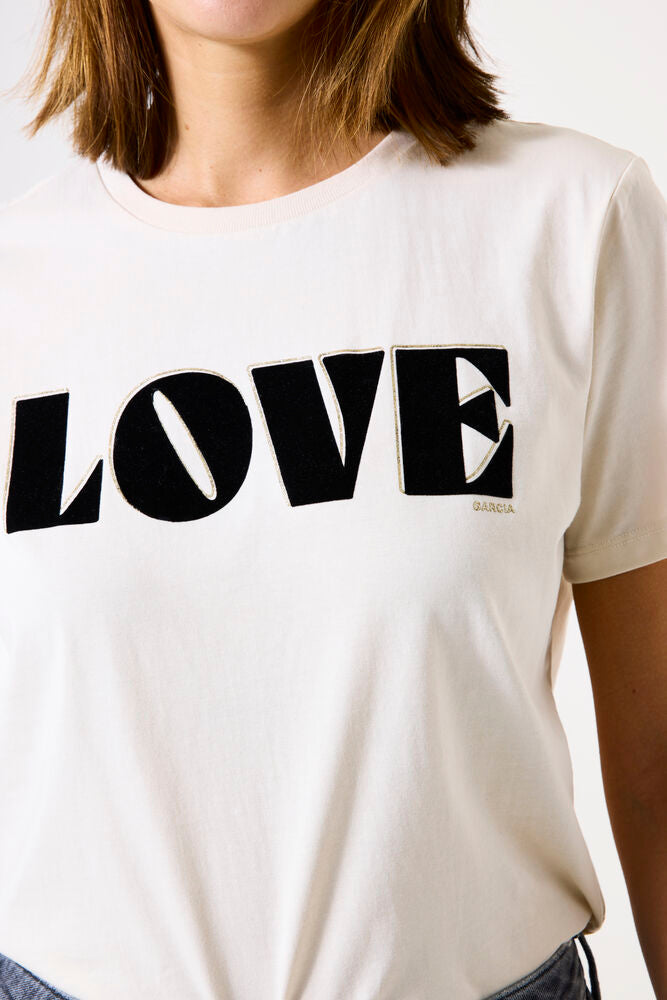 Love T-Shirt