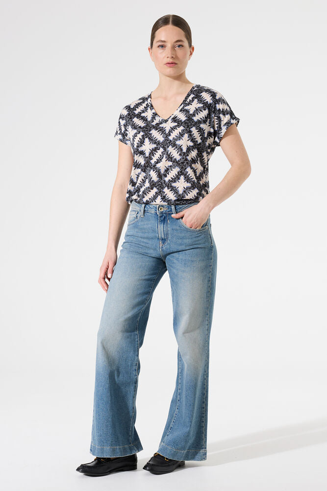 V-Neck Print T-Shirt