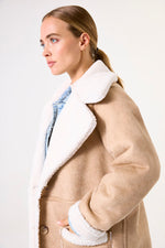 Load image into Gallery viewer, Reversible Faux Suede &amp; Sherpa Jacket
