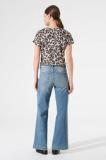 Load image into Gallery viewer, V-Neck Print T-Shirt
