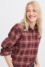 Load image into Gallery viewer, Denma Plaid Shirt
