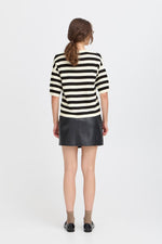 Load image into Gallery viewer, Morla T-Shirt
