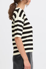 Load image into Gallery viewer, Morla T-Shirt
