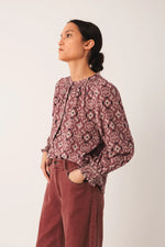 Load image into Gallery viewer, Ikat Print Shirt
