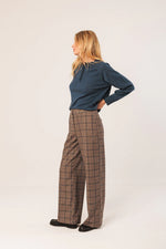 Load image into Gallery viewer, Paty Straight Pants
