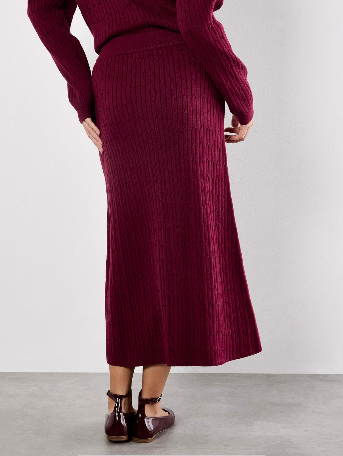 Cable Knit Midi Skirt