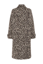 Load image into Gallery viewer, Suzy Leopard Coat
