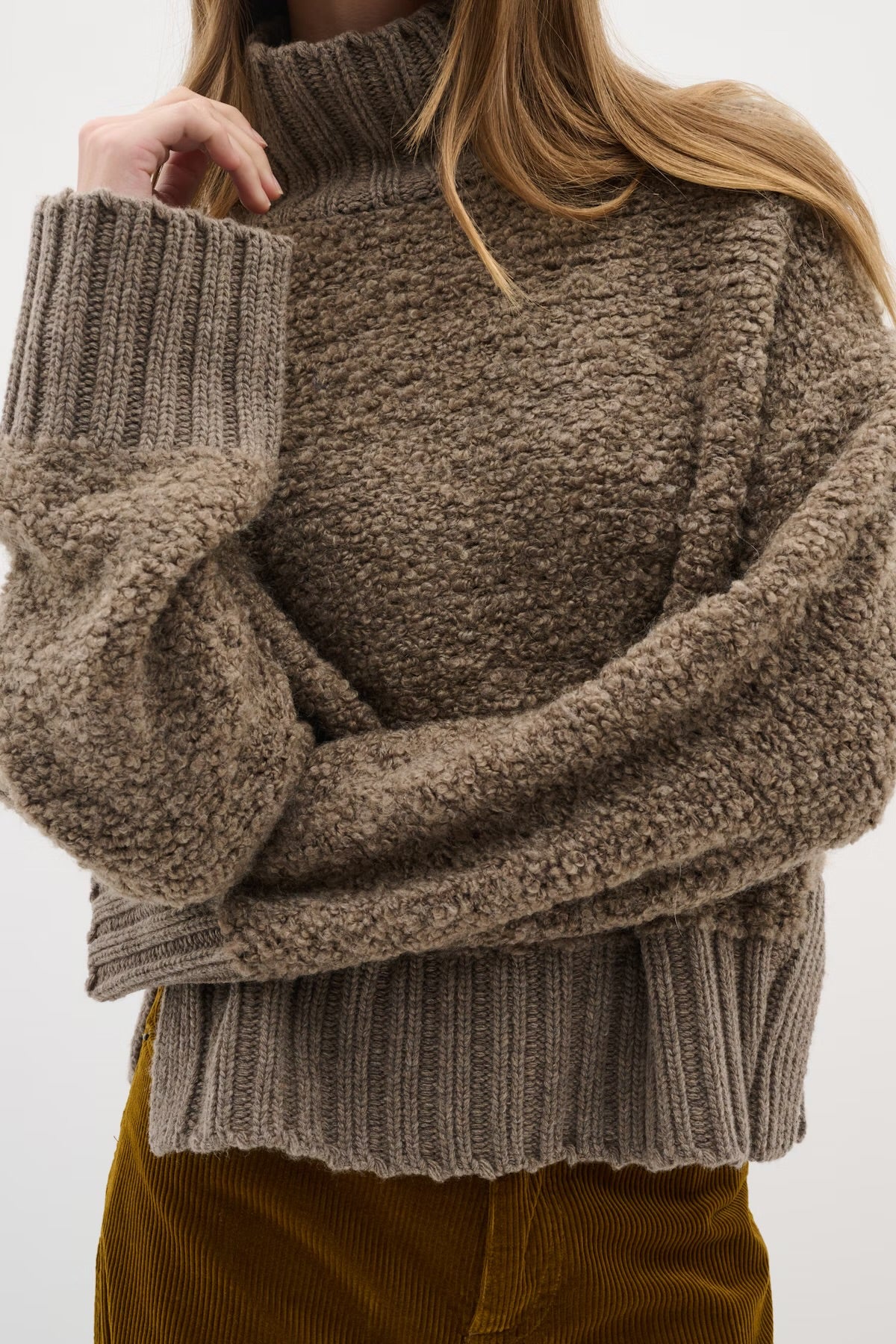 Guo Highneck Sweater
