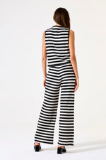 Load image into Gallery viewer, Tie Front Vest
