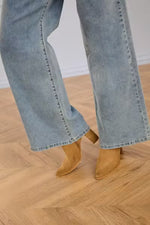 Load image into Gallery viewer, Visti Denim Pants

