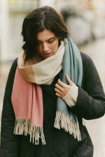 Load image into Gallery viewer, Kecita Wool Scarf
