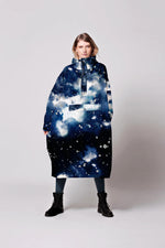 Load image into Gallery viewer, Starry Night Poncho
