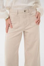 Load image into Gallery viewer, Brook Cropped Jean
