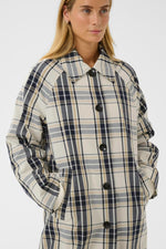 Load image into Gallery viewer, Yasha Coat
