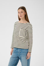 Load image into Gallery viewer, Della T-Shirt
