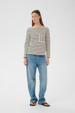 Load image into Gallery viewer, Della T-Shirt
