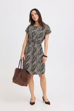 Load image into Gallery viewer, MMjoella Round Neck Dess
