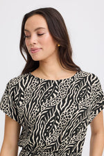 Load image into Gallery viewer, MMjoella Round Neck Dess
