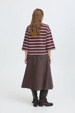 Load image into Gallery viewer, Pelda 3/4 Sleeve T-Shirt
